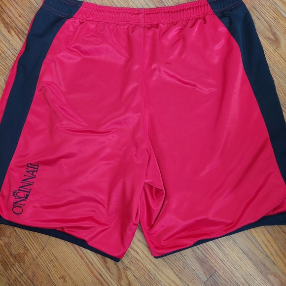Nike Men's Athletic Shorts Jordan Cincinnati Bearcats Vintage Basketball Sz L - Picture 8 of 9